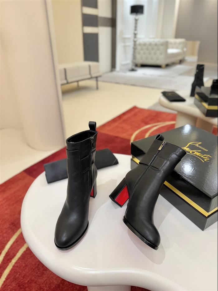 2025112818913950 390